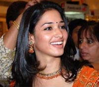 Tamanna & Bindu Madhavi Inagurates Designer Sarees Division at Kalanikethan,Vizag