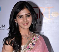 Samantha (Posters) Photos